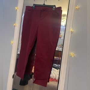 Old Navy Maroon Pixie Cut Pants